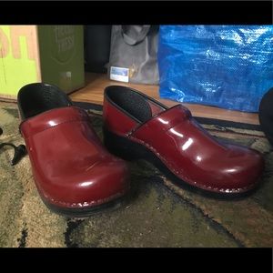 LIKE NEW DANSKO 41